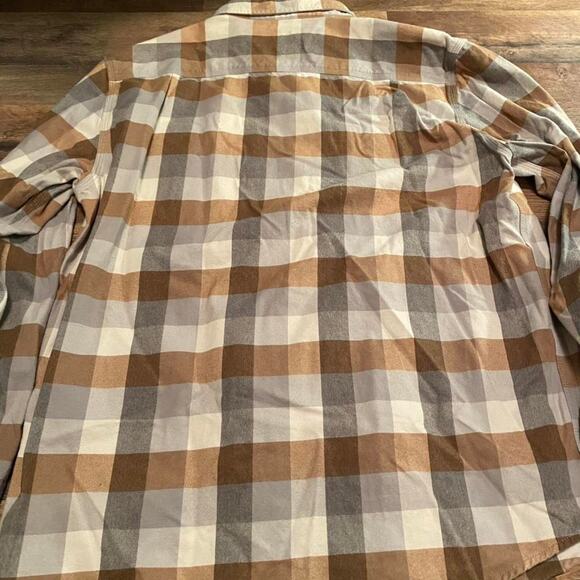 Carhartt brown and cream plaid work flannel button up - Picture 6 of 6